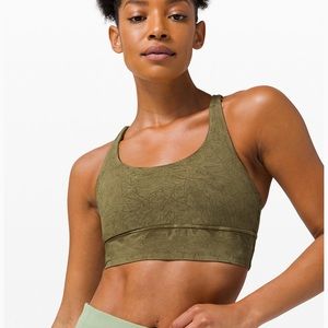 Lululemon energy bra NWT Sz 6